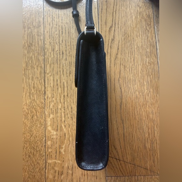 Kate Spade Black Leather Phone Bag in mint condition - Picture 2 of 6